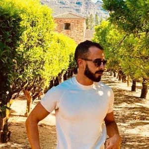 Meet your Posher, Alex